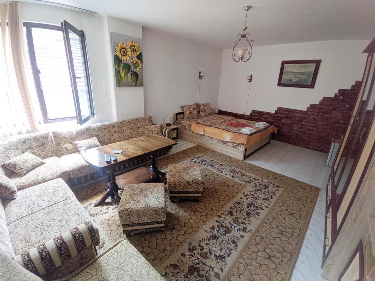 Guest House Perla Batchkovo Extérieur photo