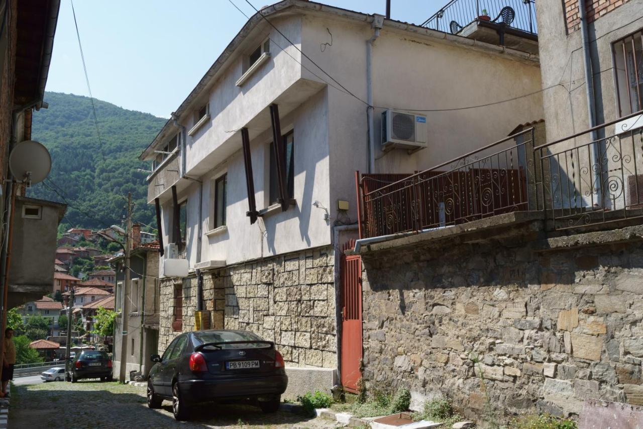 Guest House Perla Batchkovo Extérieur photo
